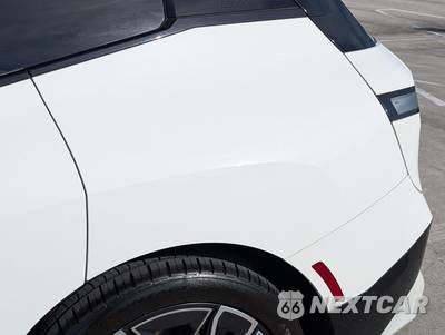 2022 BMW iX Sports Activity Vehicle xDrive50 - zdjęcie 8 z 97 - miniatura