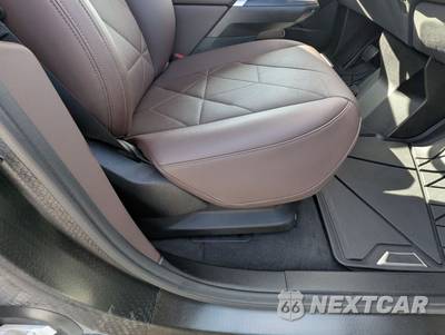 2022 BMW iX Sports Activity Vehicle xDrive50 - zdjęcie 69 z 97 - miniatura