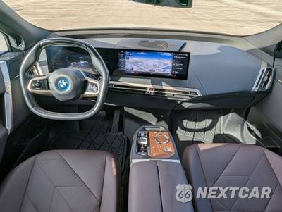 2022 BMW iX Sports Activity Vehicle xDrive50 - zdjęcie 72 z 97 - miniatura