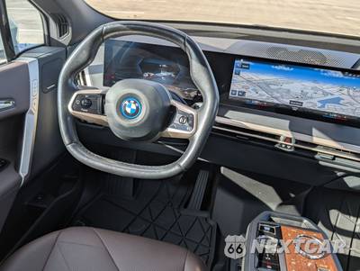 2022 BMW iX Sports Activity Vehicle xDrive50 - zdjęcie 74 z 97 - miniatura