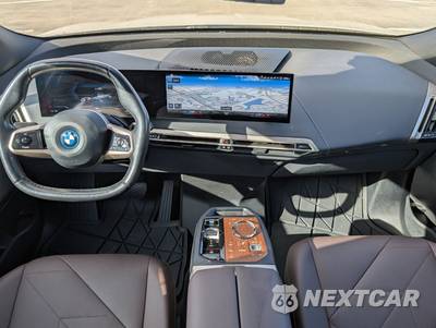 2022 BMW iX Sports Activity Vehicle xDrive50 - zdjęcie 75 z 97 - miniatura