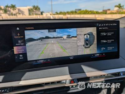 2022 BMW iX Sports Activity Vehicle xDrive50 - zdjęcie 81 z 97 - miniatura