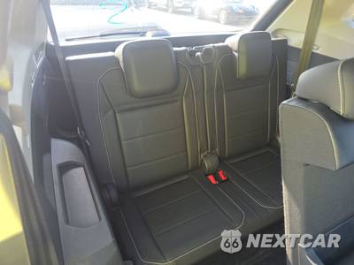 2021 Volkswagen Tiguan SE - zdjęcie 14 z 27 - miniatura