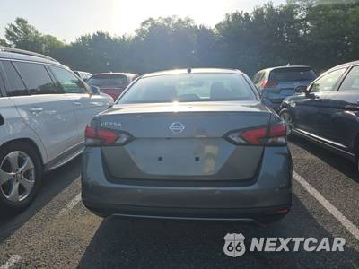 2022 Nissan Versa S - zdjęcie 5 z 34 - miniatura