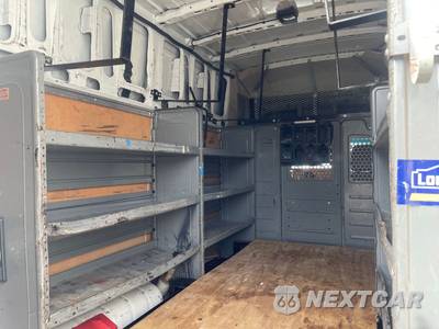 2018 Nissan NV2500 HD Cargo SV High Roof 146.1" WB - zdjęcie 14 z 23 - miniatura