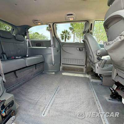 2007 Dodge Grand Caravan SXT Minivan 119.3" WB - zdjęcie 6 z 114 - miniatura