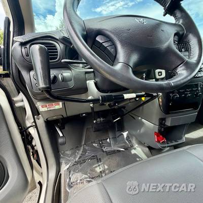 2007 Dodge Grand Caravan SXT Minivan 119.3" WB - zdjęcie 47 z 114 - miniatura
