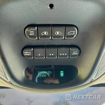 2007 Dodge Grand Caravan SXT Minivan 119.3" WB - zdjęcie 75 z 114 - miniatura