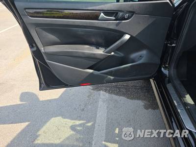 2015 Volkswagen Passat 1.8T SEL Premium - zdjęcie 9 z 32 - miniatura