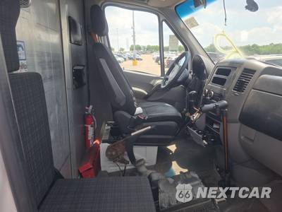 2014 Mercedes-Benz Sprinter 2500 Cargo Van High Roof 170.3" WB - zdjęcie 8 z 26 - miniatura