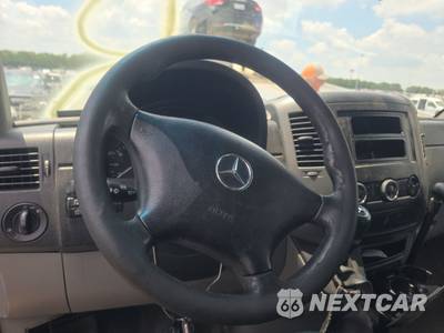 2014 Mercedes-Benz Sprinter 2500 Cargo Van High Roof 170.3" WB - zdjęcie 10 z 26 - miniatura