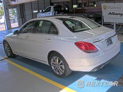 2015 Mercedes-Benz C 300 4MATIC Sedan - zdjęcie 6 z 35 - miniatura