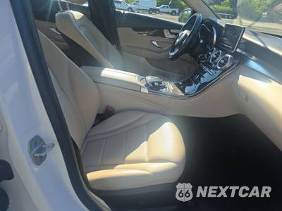 2015 Mercedes-Benz C 300 4MATIC Sedan - zdjęcie 8 z 35 - miniatura
