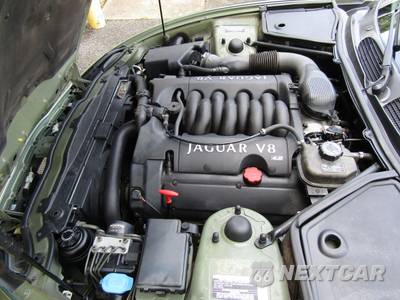 2000 Jaguar XK8 Convertible - zdjęcie 18 z 19 - miniatura