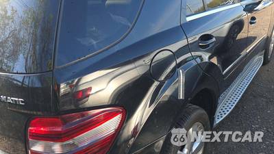 2011 Mercedes-Benz ML 350 - zdjęcie 32 z 56 - miniatura
