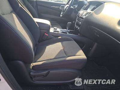 2019 Nissan Pathfinder S - zdjęcie 8 z 28 - miniatura