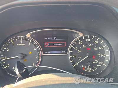 2016 Nissan Pathfinder S - zdjęcie 12 z 26 - miniatura