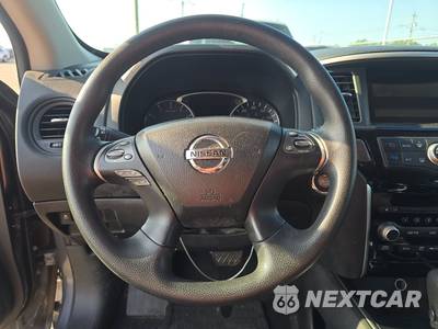 2016 Nissan Pathfinder S - zdjęcie 10 z 26 - miniatura