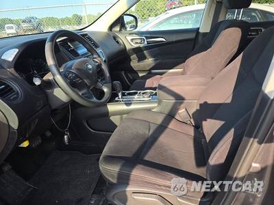 2016 Nissan Pathfinder S - zdjęcie 7 z 26 - miniatura