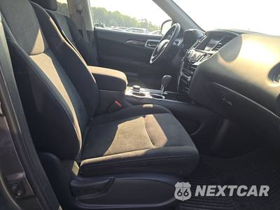 2016 Nissan Pathfinder S - zdjęcie 8 z 26 - miniatura