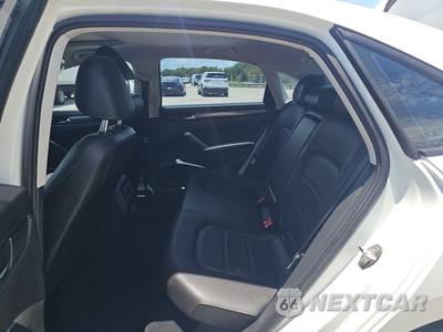 2020 Volkswagen Passat 2.0T R-Line - zdjęcie 13 z 20 - miniatura