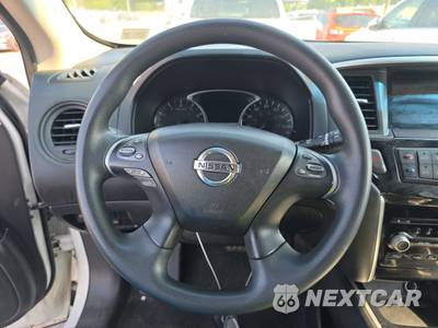 2015 Nissan Pathfinder S - zdjęcie 10 z 26 - miniatura