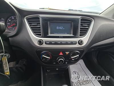 2020 Hyundai Accent SE - zdjęcie 11 z 29 - miniatura