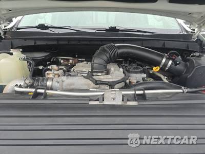 2017 Nissan TITAN XD SL Crew Cab Medium Bed - zdjęcie 16 z 31 - miniatura