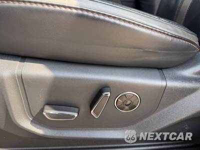 2022 Ford Super Duty F-450 Platinum Crew Cab Long Bed DRW - zdjęcie 14 z 76 - miniatura
