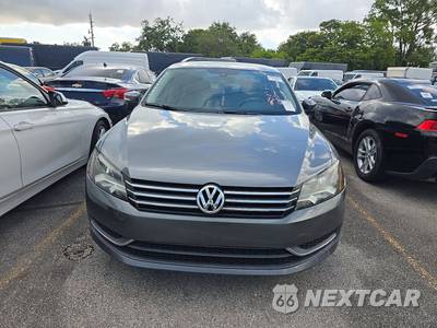 2014 Volkswagen Passat 1.8T Wolfsburg Edition - zdjęcie 2 z 17 - miniatura