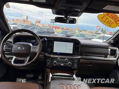 2023 Ford Super Duty F-250 King Ranch Crew Cab Medium Bed - zdjęcie 41 z 67 - miniatura