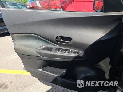 2019 Nissan Kicks S - zdjęcie 9 z 20 - miniatura