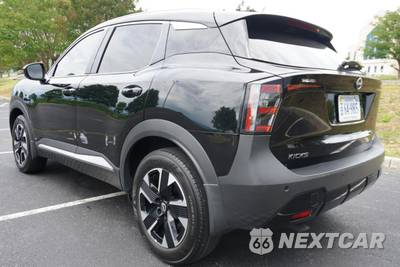 2025 Nissan Kicks SV - zdjęcie 5 z 36 - miniatura