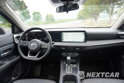 2025 Nissan Kicks SV - zdjęcie 23 z 36 - miniatura