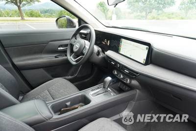 2025 Nissan Kicks SV - zdjęcie 22 z 36 - miniatura