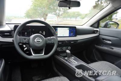 2025 Nissan Kicks SV - zdjęcie 16 z 36 - miniatura