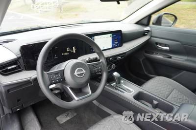 2025 Nissan Kicks SV - zdjęcie 12 z 36 - miniatura