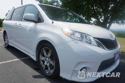 2012 Toyota Sienna SE 8-Passenger 119.3" WB - zdjęcie 3 z 32 - miniatura
