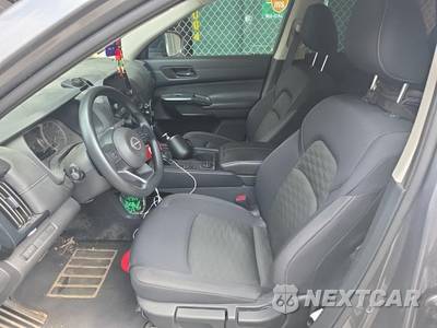 2023 Nissan Pathfinder S - zdjęcie 11 z 22 - miniatura