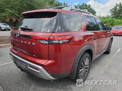 2023 Nissan Pathfinder SL - zdjęcie 5 z 35 - miniatura