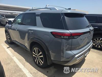 2023 Nissan Pathfinder Platinum - zdjęcie 7 z 24 - miniatura