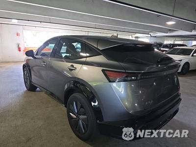 2023 Nissan Ariya ENGAGE e-4ORCE - zdjęcie 7 z 26 - miniatura