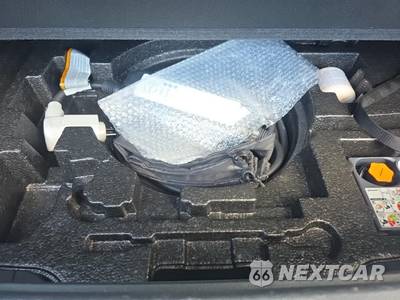 2023 Nissan Ariya VENTURE+ - zdjęcie 9 z 27 - miniatura