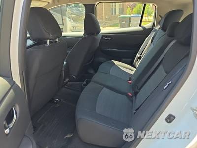 2025 Nissan LEAF S - zdjęcie 14 z 28 - miniatura