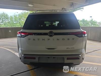 2024 Nissan Pathfinder SL - zdjęcie 6 z 30 - miniatura
