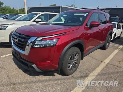 2024 Nissan Pathfinder SV - zdjęcie 1 z 28 - miniatura