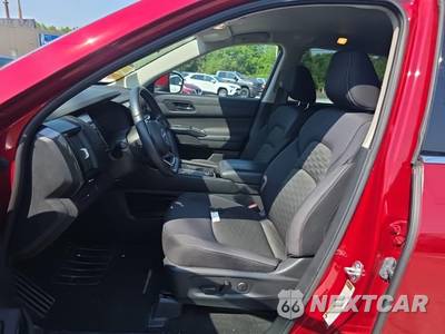 2024 Nissan Pathfinder SV - zdjęcie 11 z 28 - miniatura