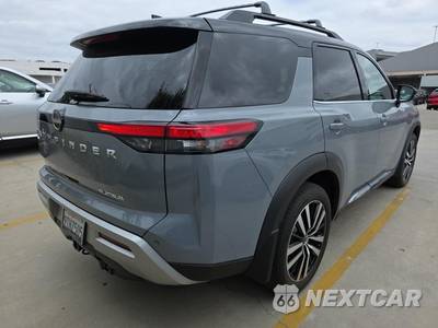 2025 Nissan Pathfinder Platinum - zdjęcie 5 z 26 - miniatura