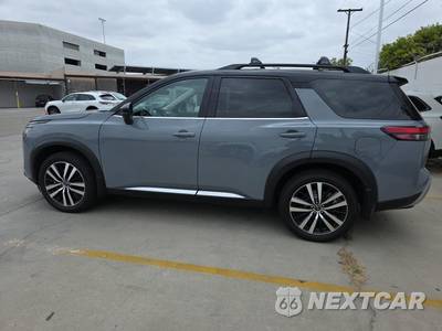 2025 Nissan Pathfinder Platinum - zdjęcie 8 z 26 - miniatura
