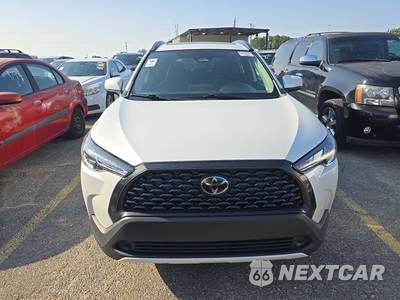 2023 Toyota Corolla Cross LE - zdjęcie 2 z 17 - miniatura